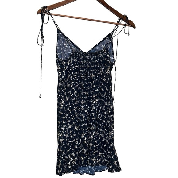 (Sold)Intimately Free People Caught Up Floral Black Mini Dress Size Small - Picture 5 of 12